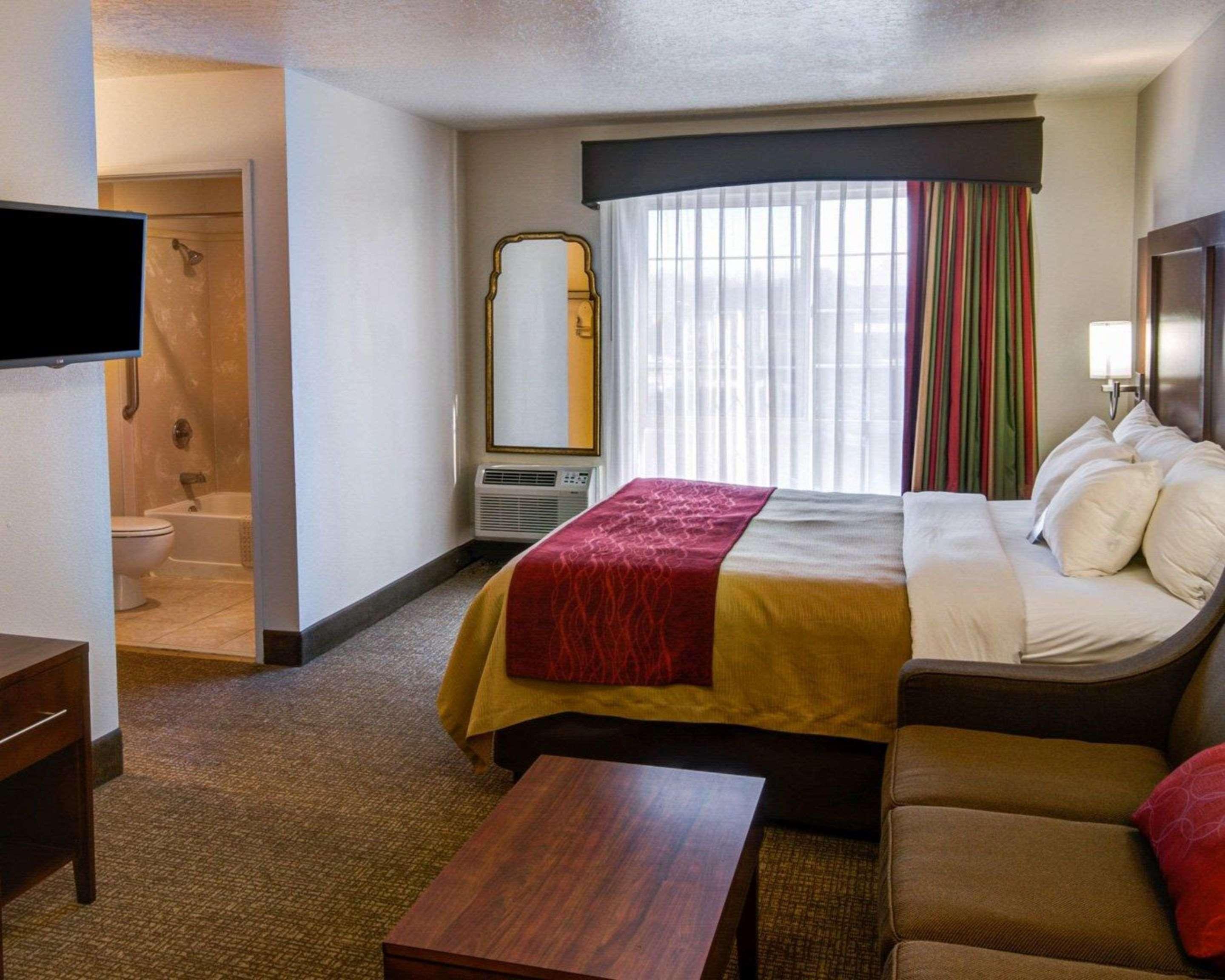 Comfort Inn Redding Near I-5 Экстерьер фото