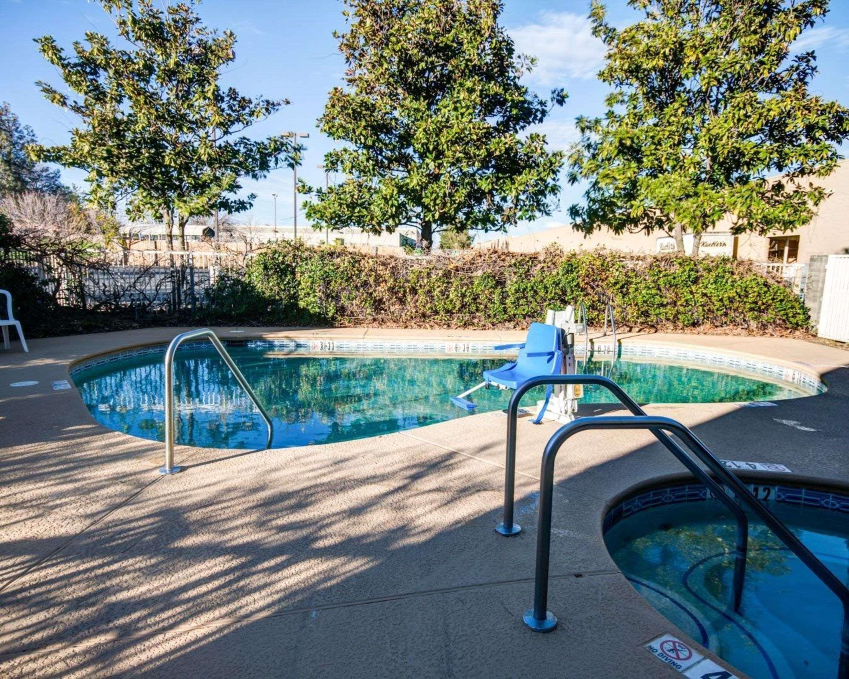 Comfort Inn Redding Near I-5 Экстерьер фото