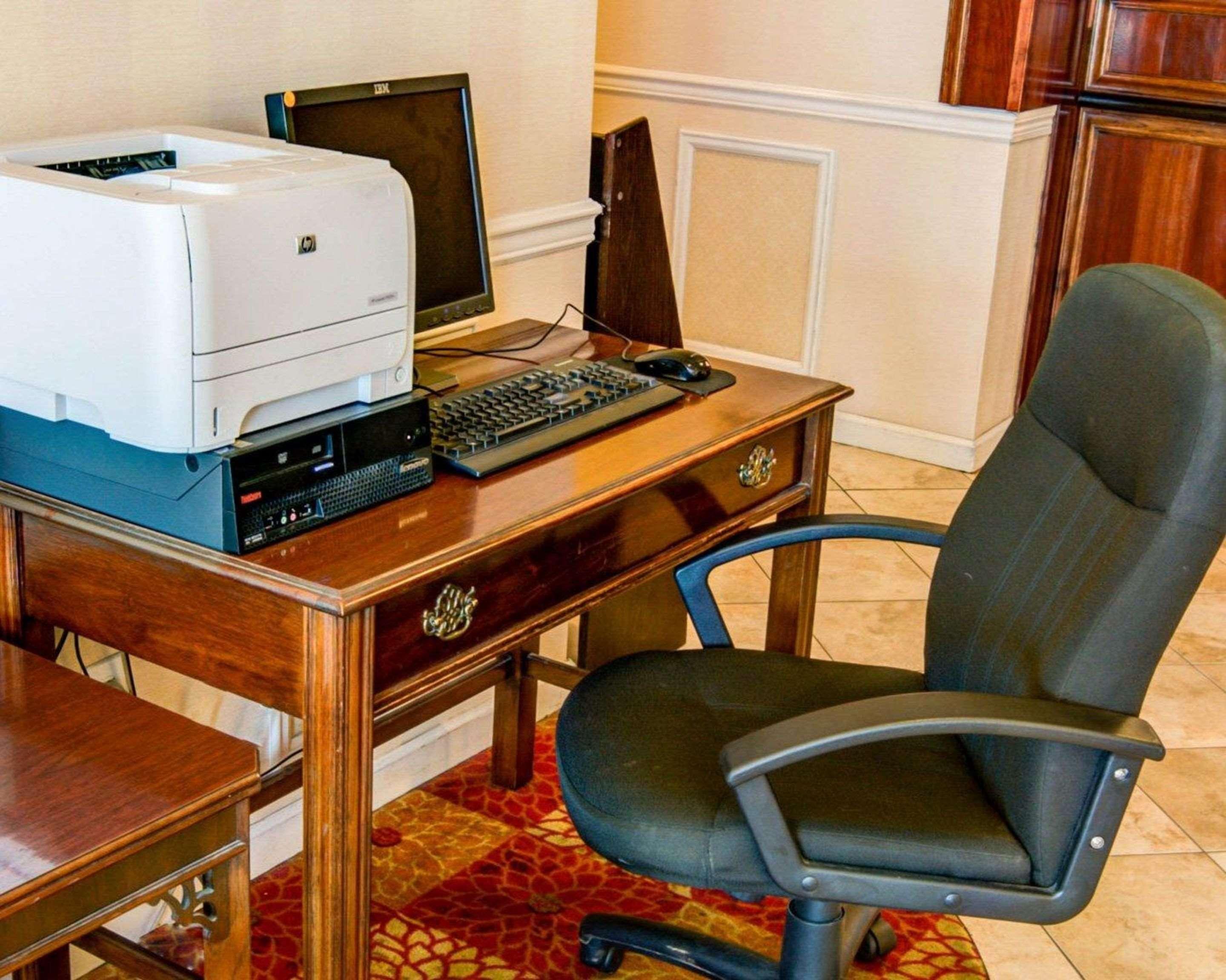 Comfort Inn Redding Near I-5 Экстерьер фото
